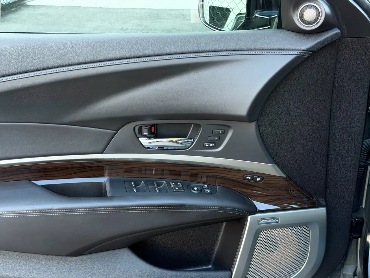 Acura RLX снимка Acura RLX