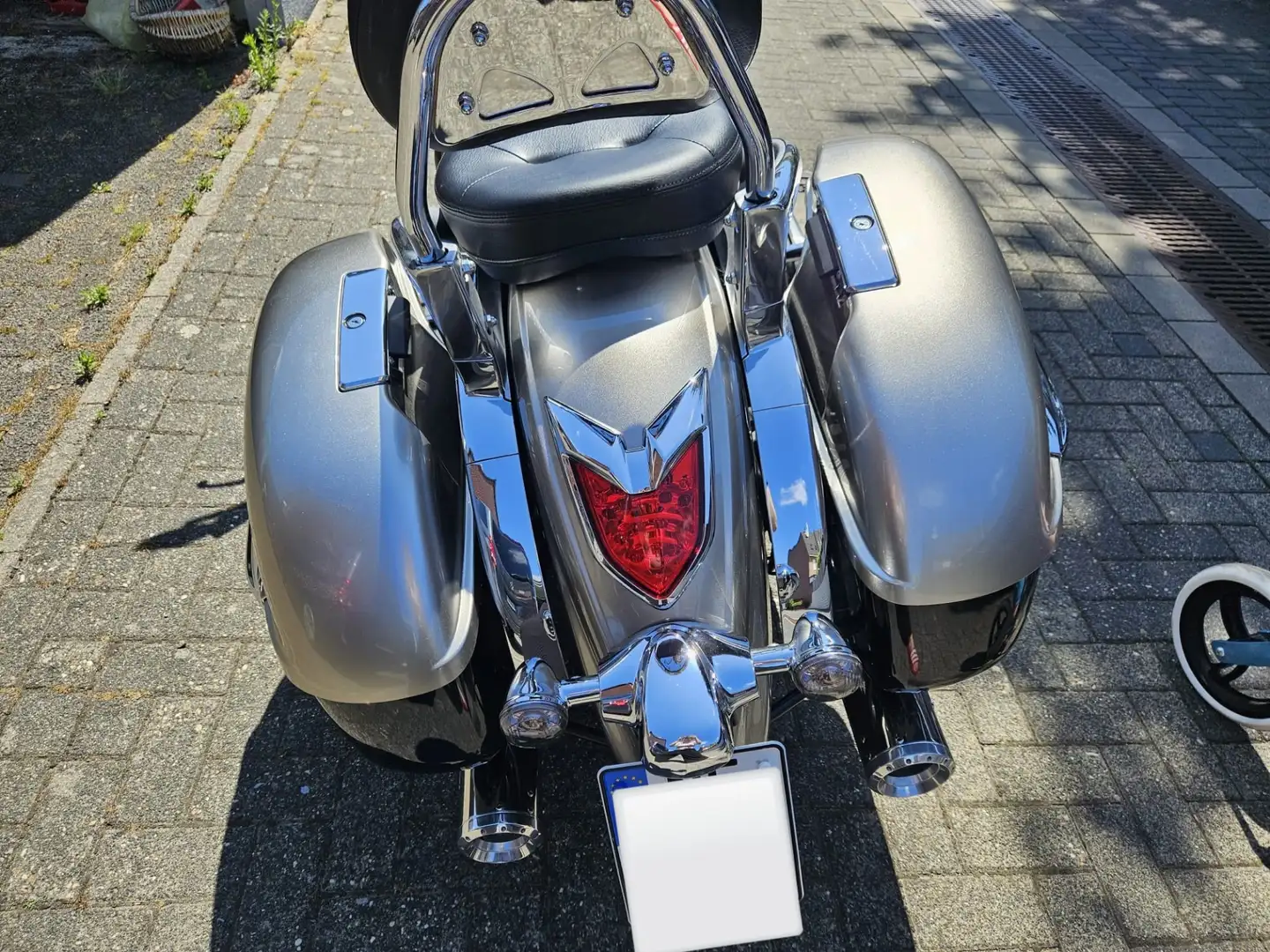 Kawasaki VN 1700 Or - 1
