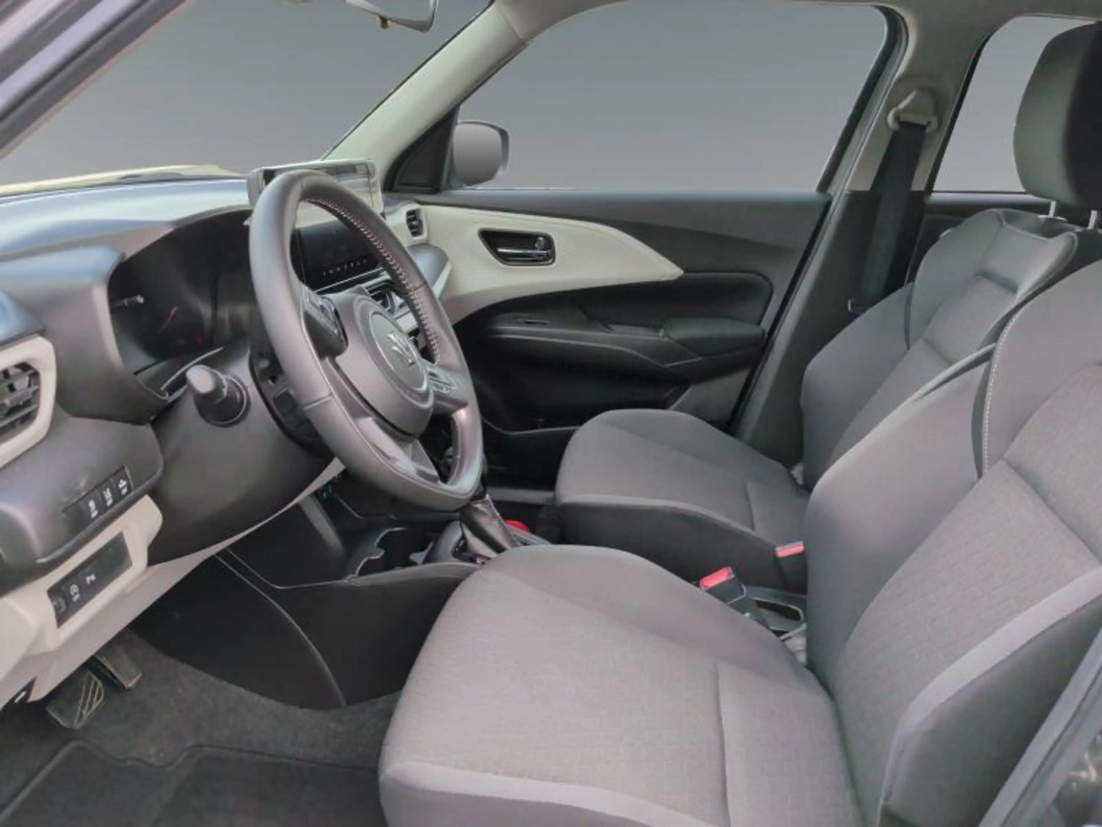 Suzuki Swift GL+ — photo 6