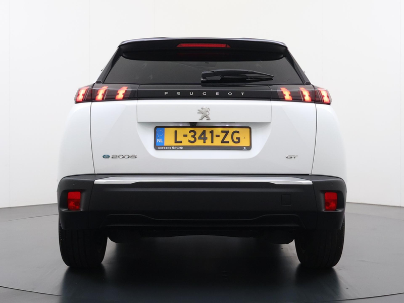 Peugeot e-2008 SUV GT Pack 50 kWh | Navigatie | Camera achter | P — photo 6