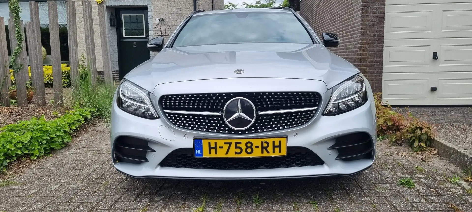 Mercedes-Benz C 160 Bns Sol. AMG ltd Plateado - 2