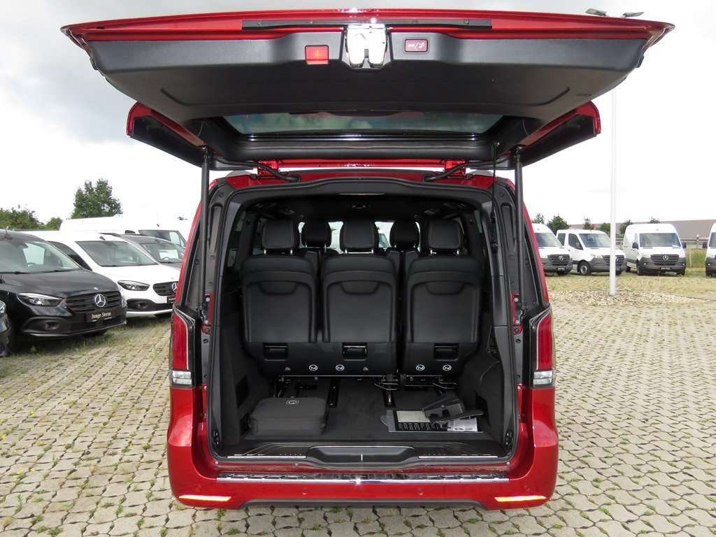 Mercedes-Benz EQV 300
