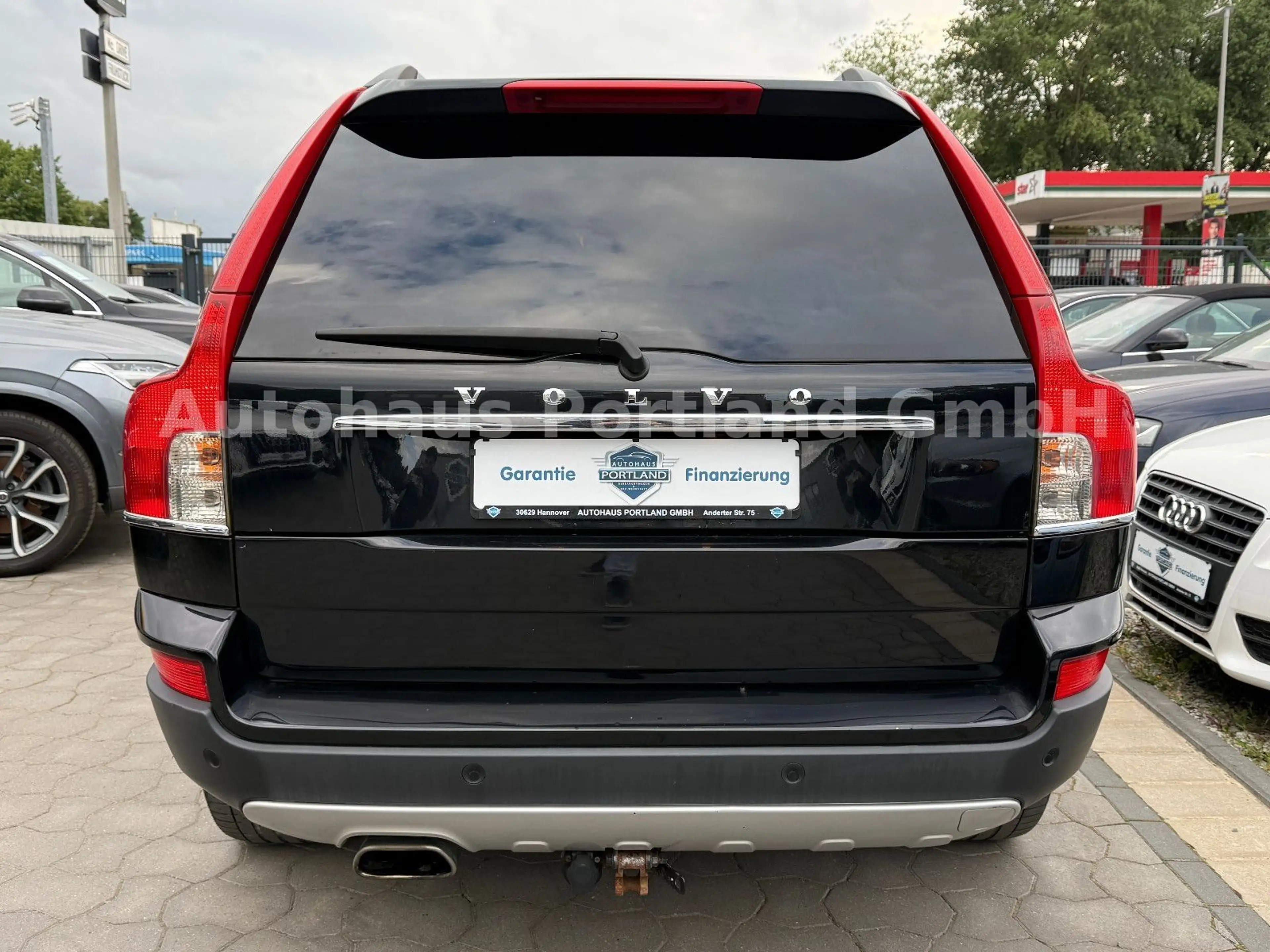Volvo XC90 2.4 D5 Executive/TOP/S-Heft/DYNAudio/AHK — photo 8