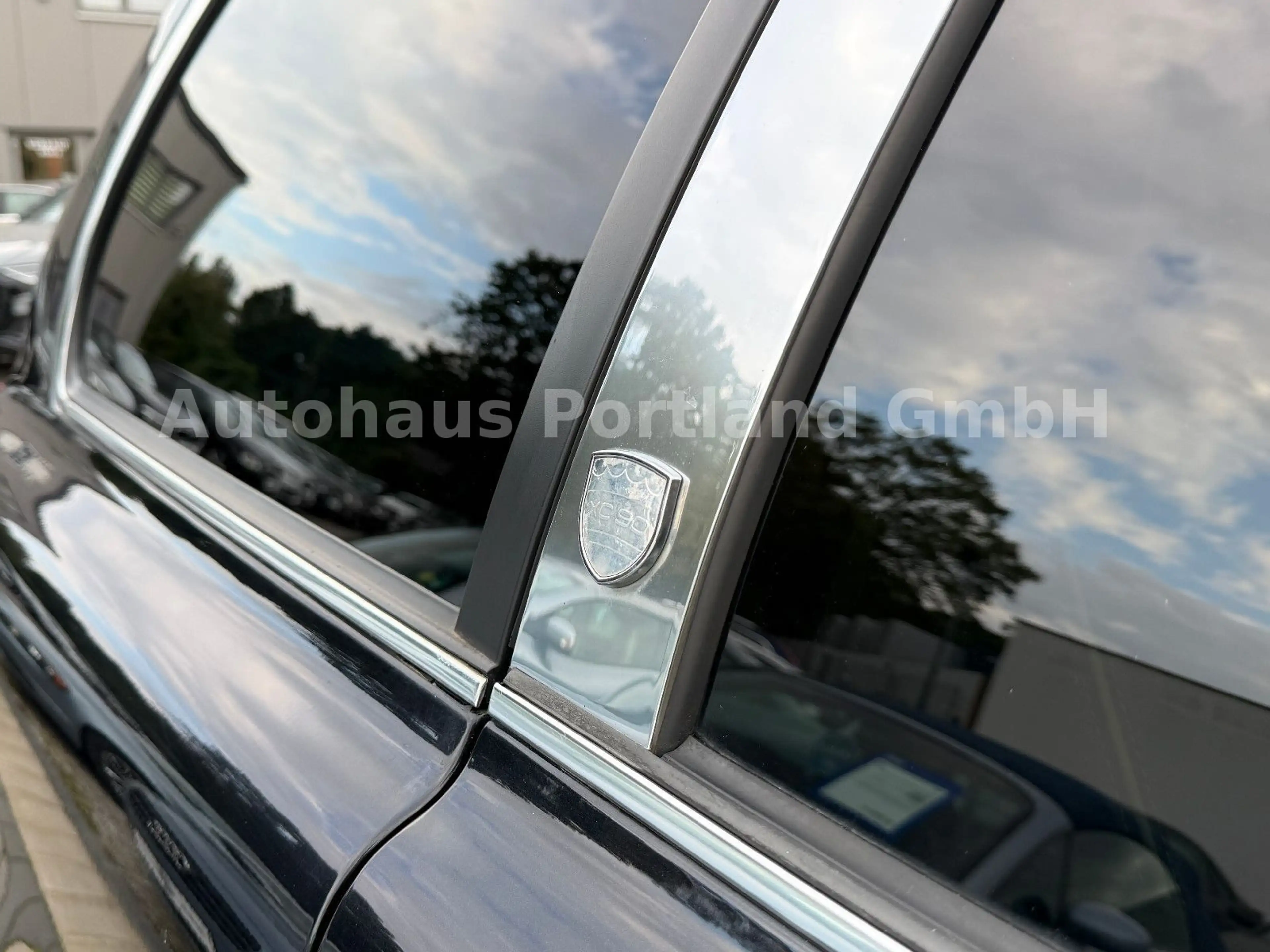 Volvo XC90 2.4 D5 Executive/TOP/S-Heft/DYNAudio/AHK — photo 15