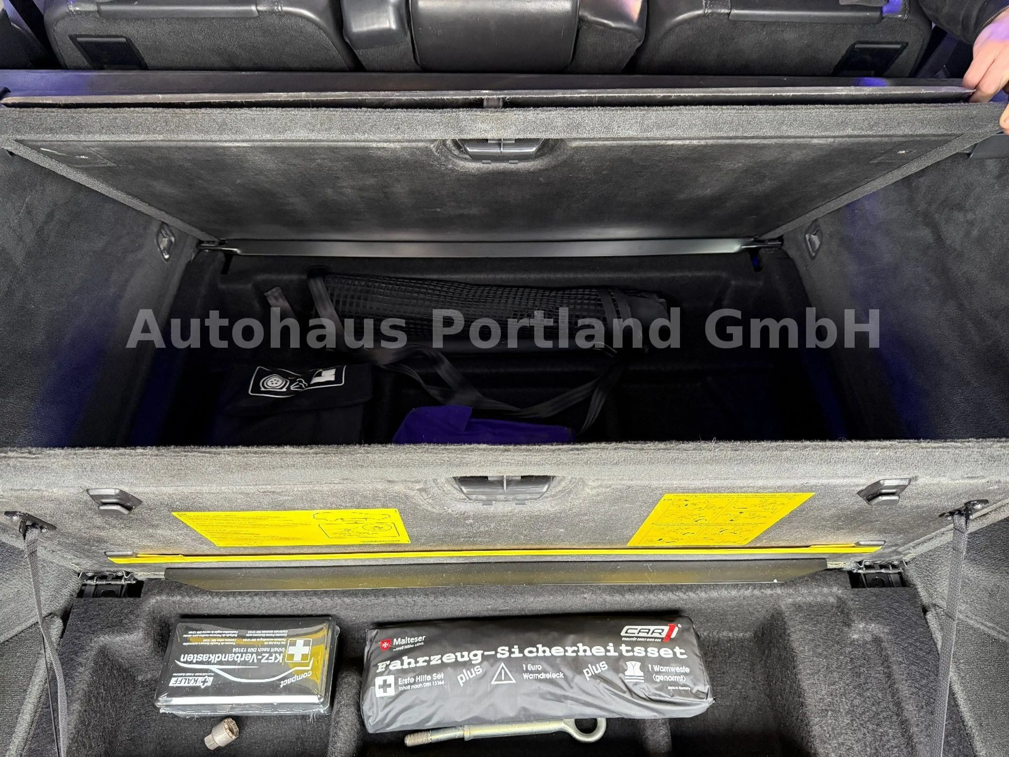 Volvo XC90 2.4 D5 Executive/TOP/S-Heft/DYNAudio/AHK — photo 12