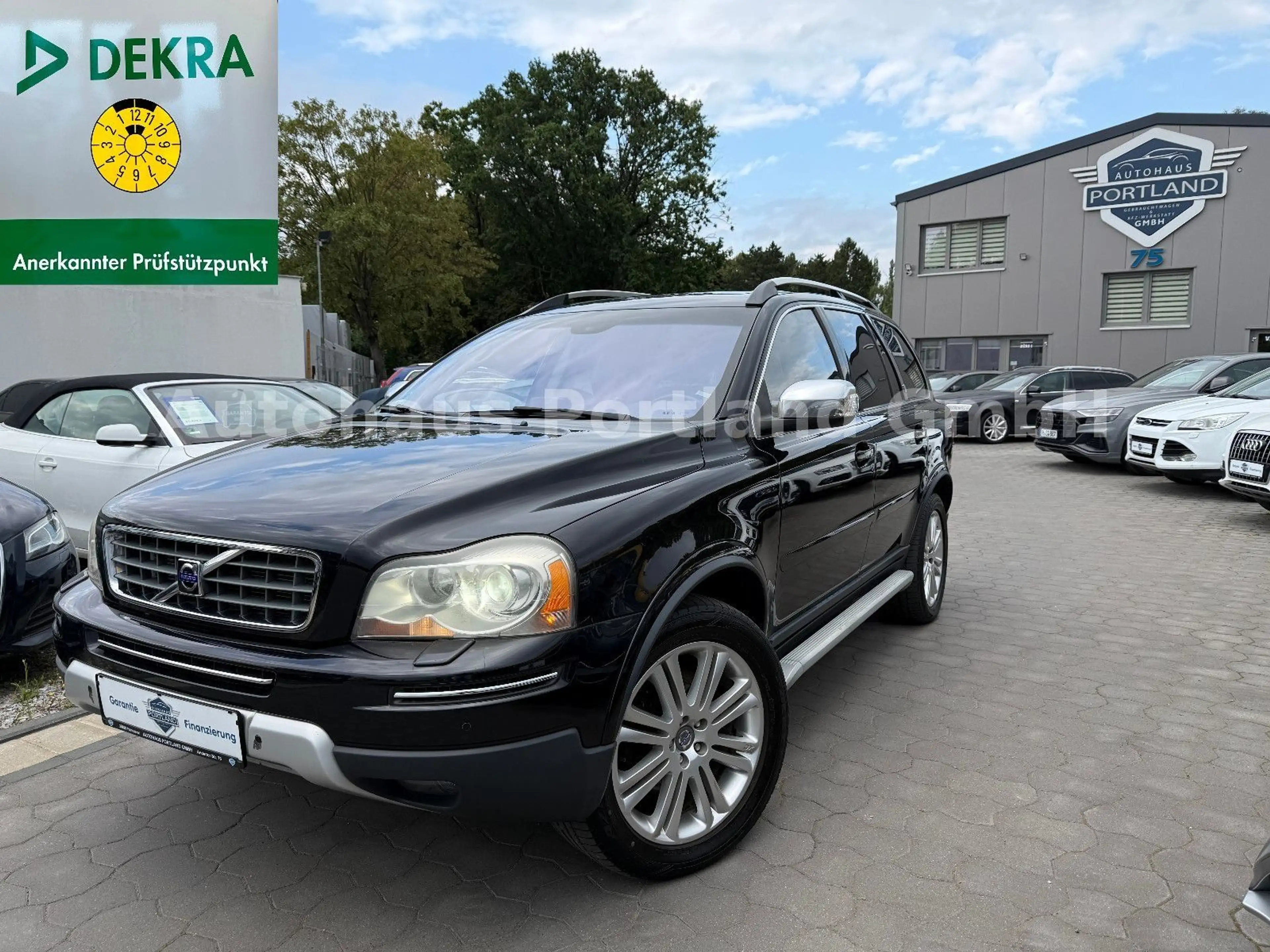 Volvo XC90 2.4 D5 Executive/TOP/S-Heft/DYNAudio/AHK