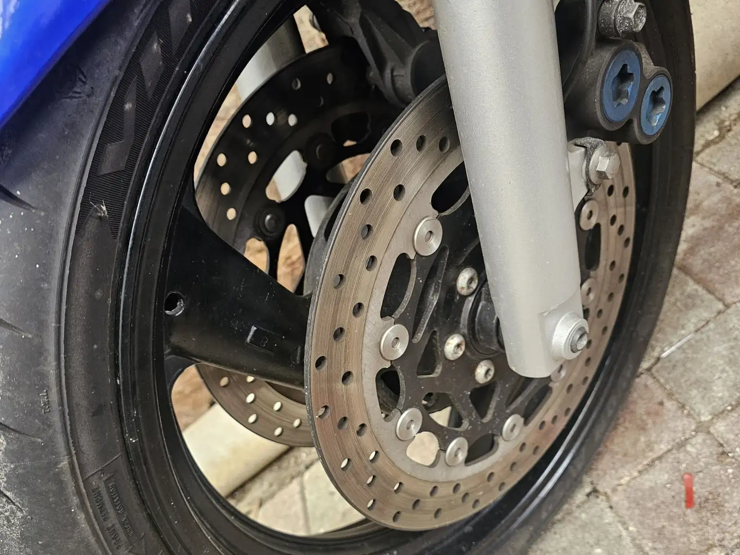 Yamaha FZR 600 Синій - 2