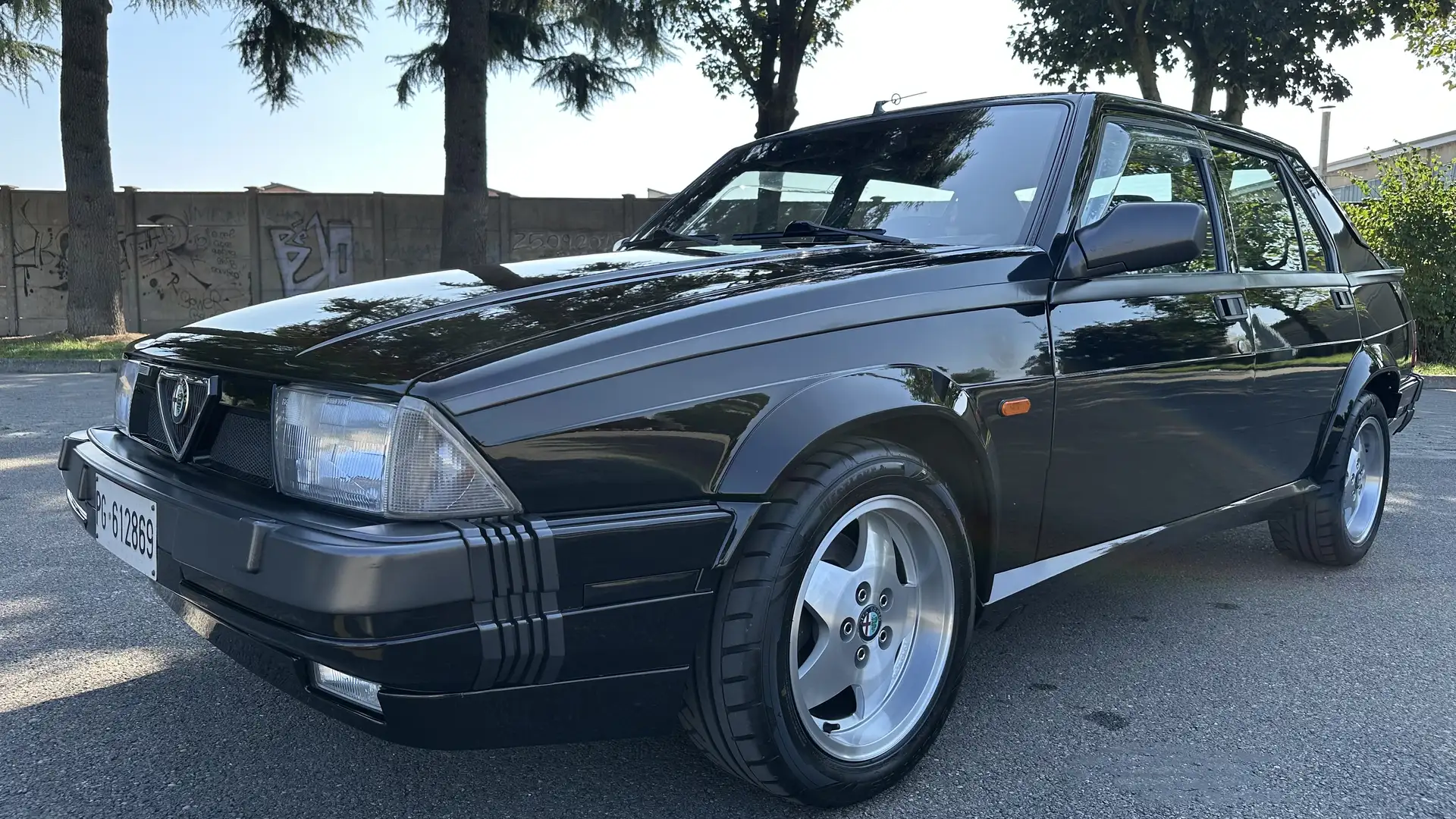 Alfa Romeo 75 1.8t America - 2