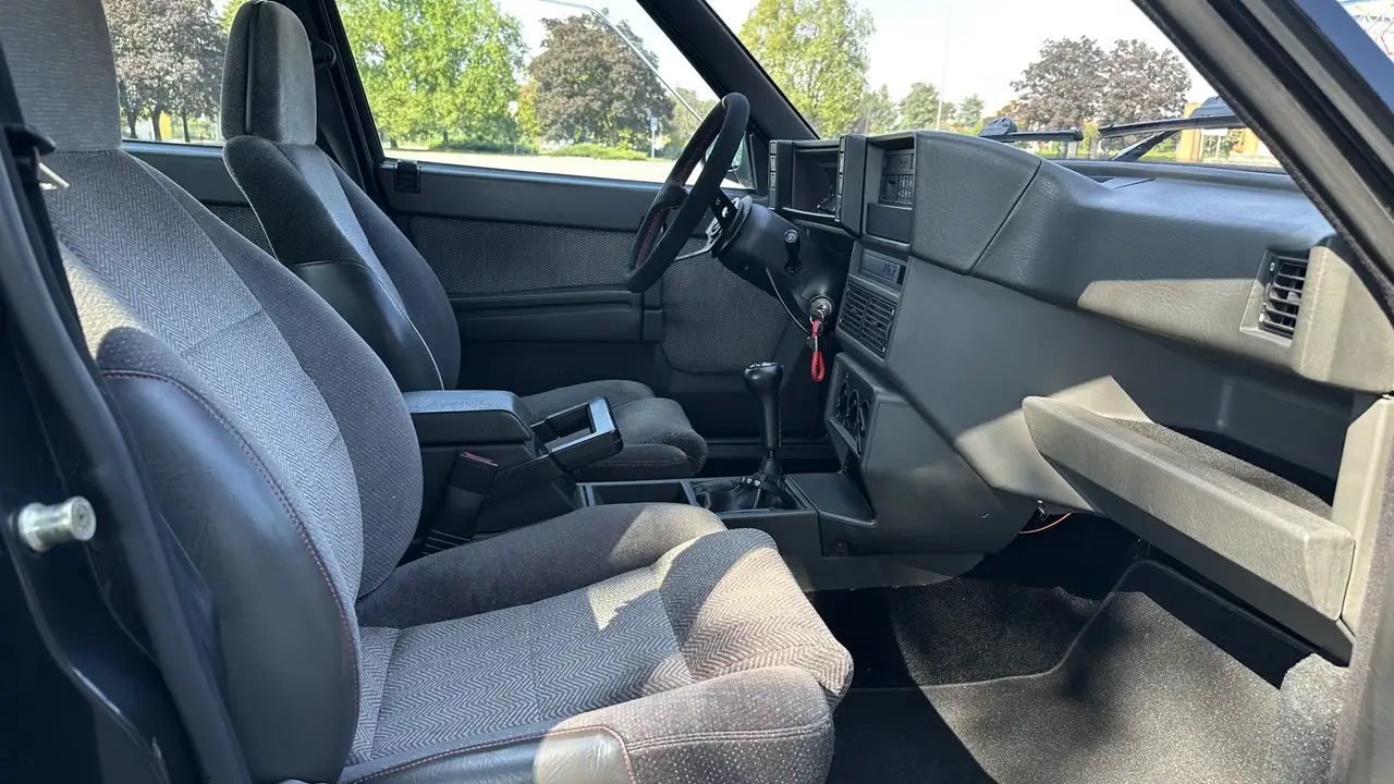 Alfa Romeo 75 1.8t America, foto 6