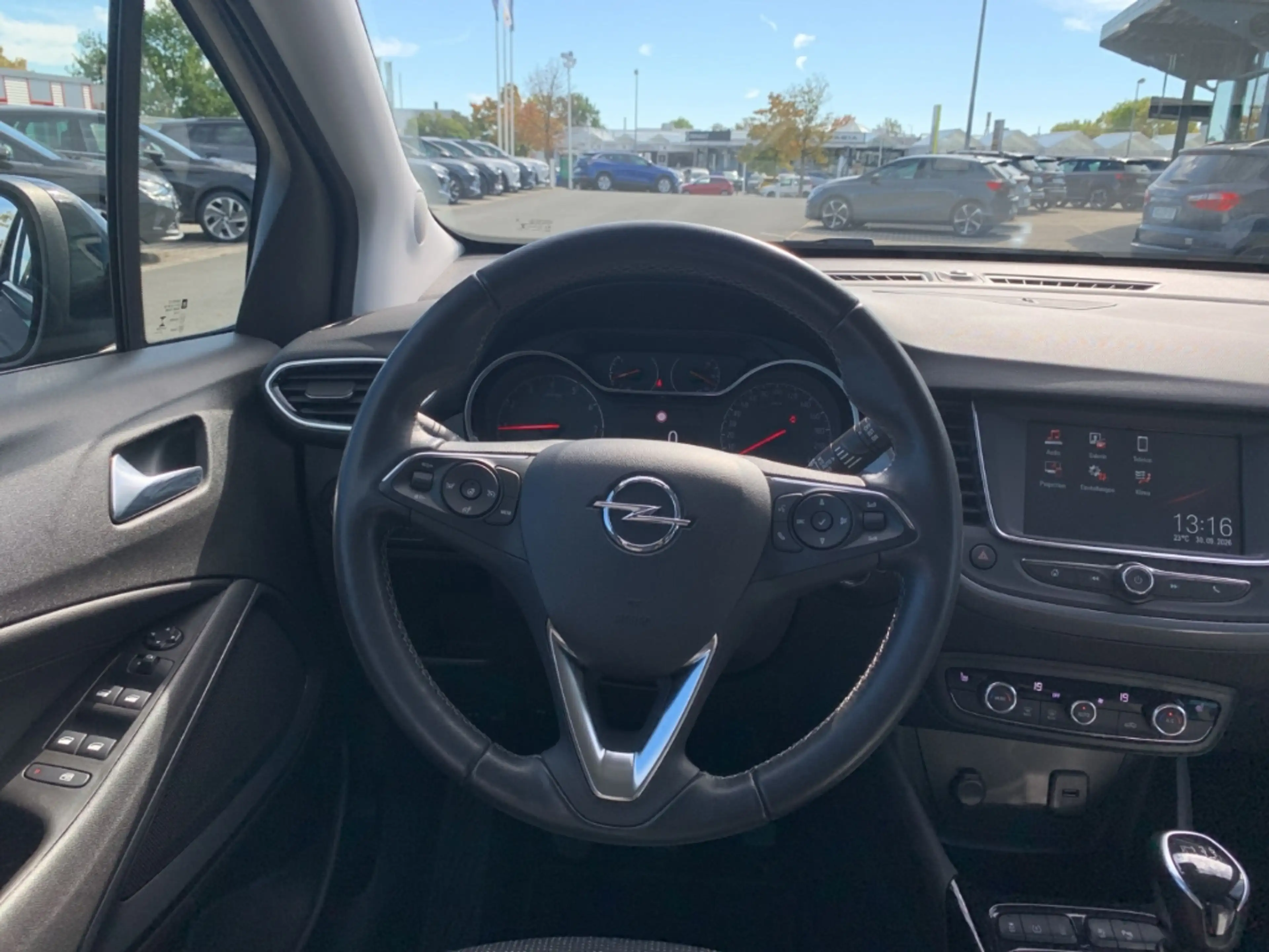 Opel Crossland X ELEGANCE 1.2 Turbo SHZ+LHZ+KAMERA+ — photo 15