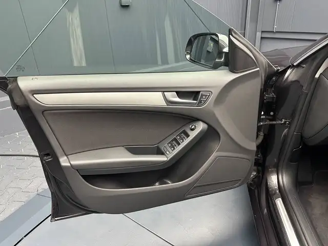Audi A5 view 12