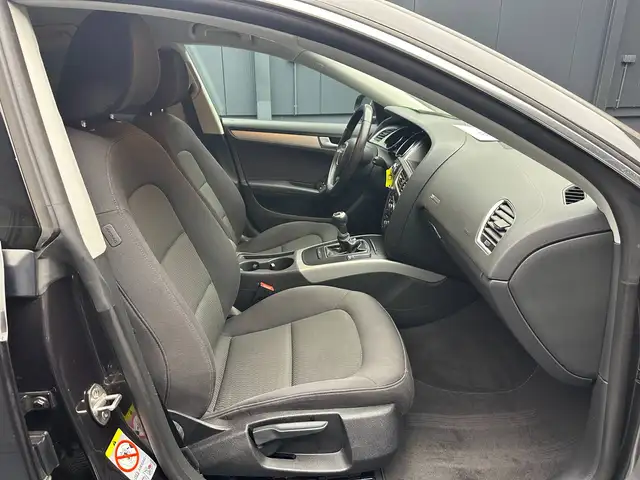 Audi A5 view 10