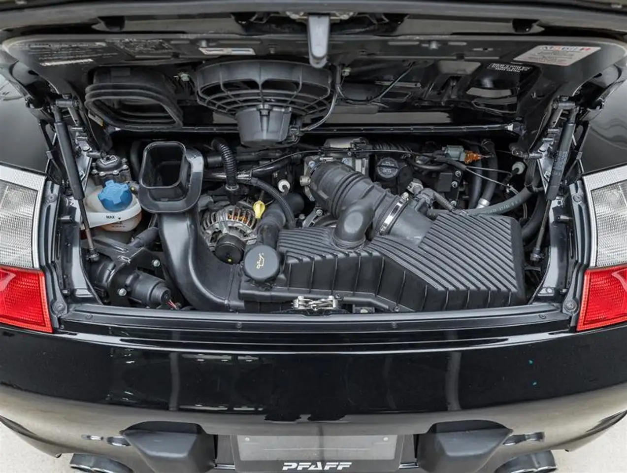 Porsche 911 снимка Porsche 911