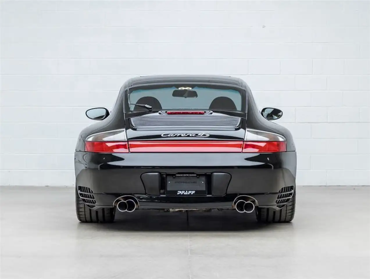 Porsche 911 снимка Porsche 911