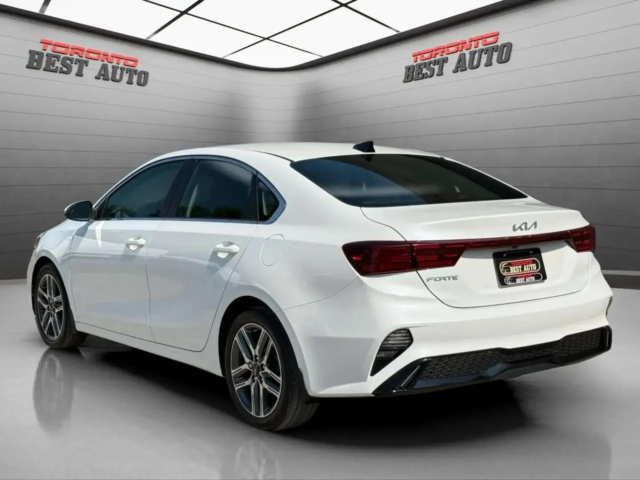 Kia Forte снимка Kia Forte