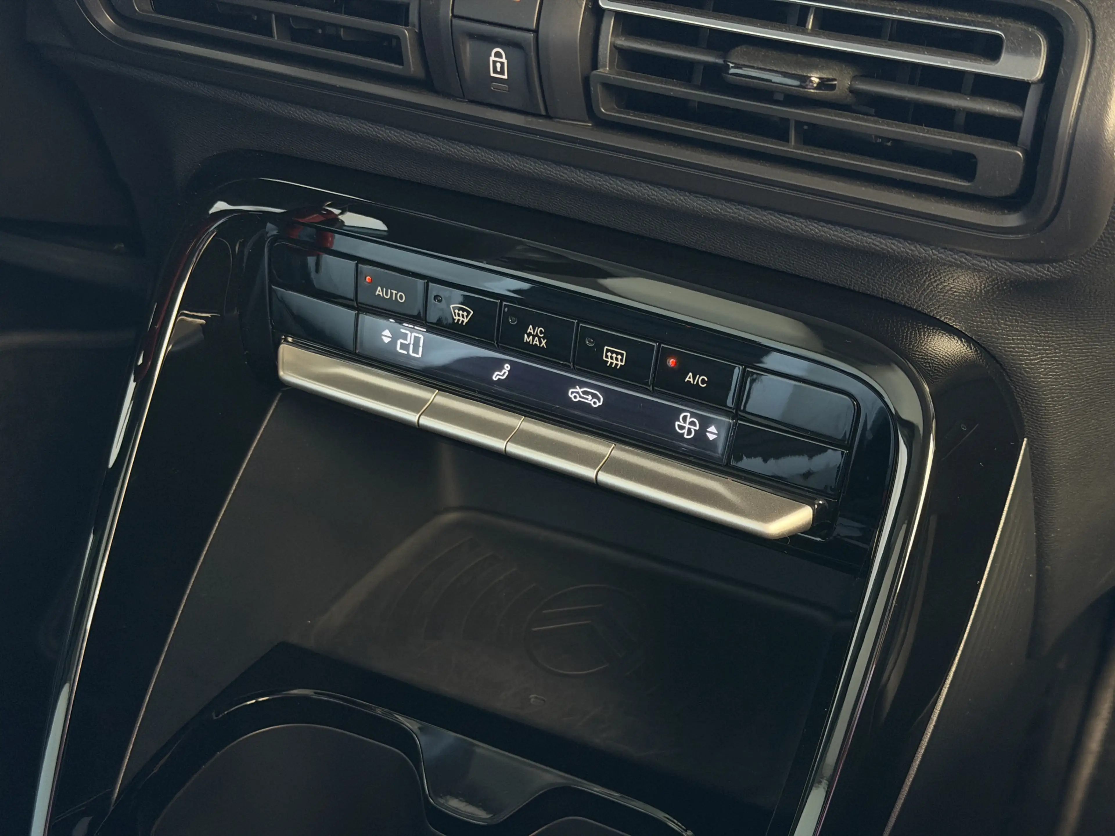Citroen C3 Aircross 145pk Automaat MAX | Hoge Instap | Navi | Camera | — photo 36