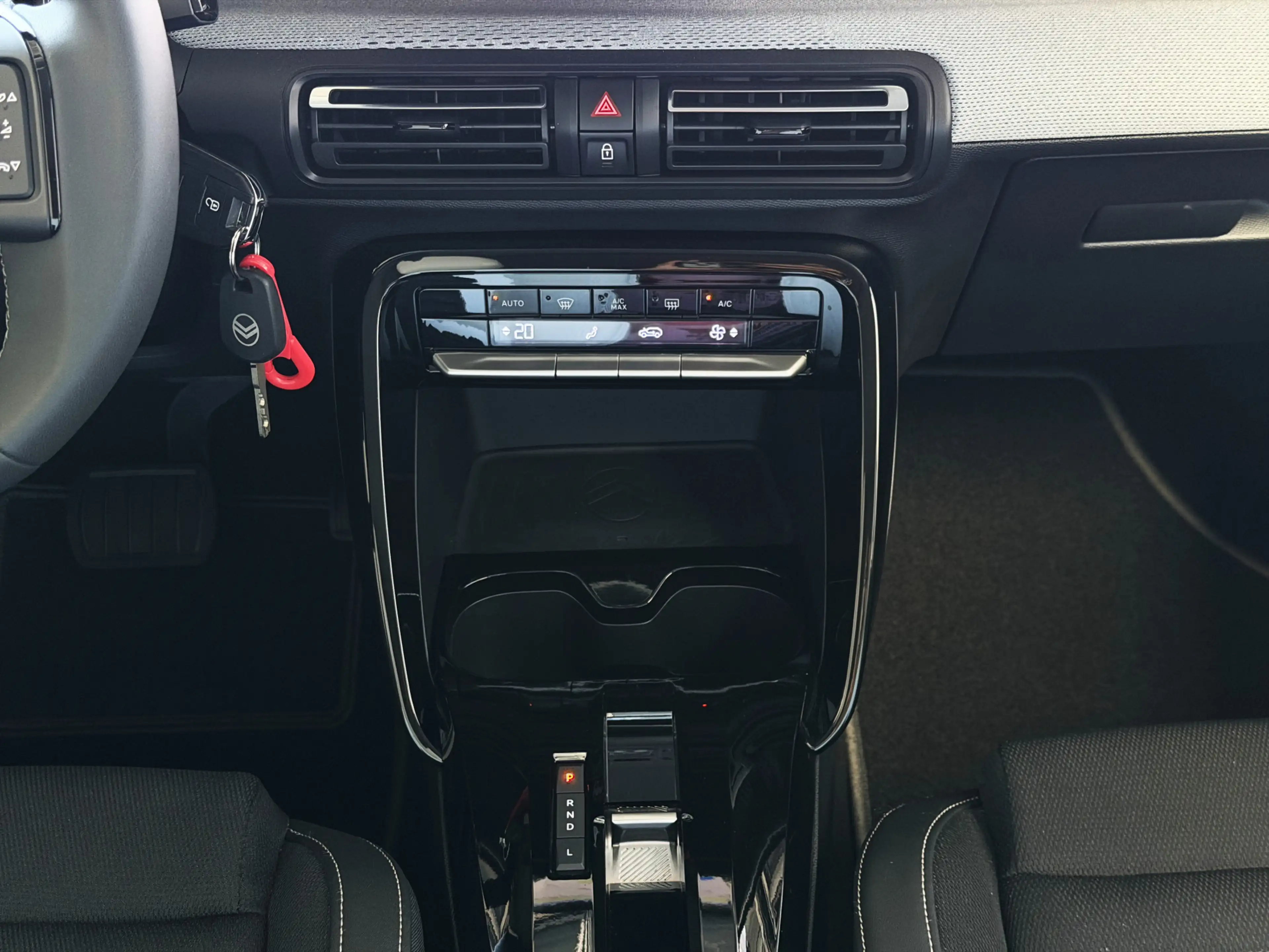 Citroen C3 Aircross 145pk Automaat MAX | Hoge Instap | Navi | Camera | — photo 28