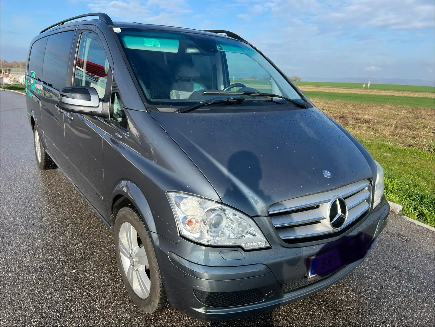Mercedes-Benz Viano 2.2 CDI DPF extralang Automatik Trend Grau - 2