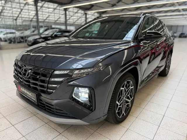 Hyundai Tucson view 3