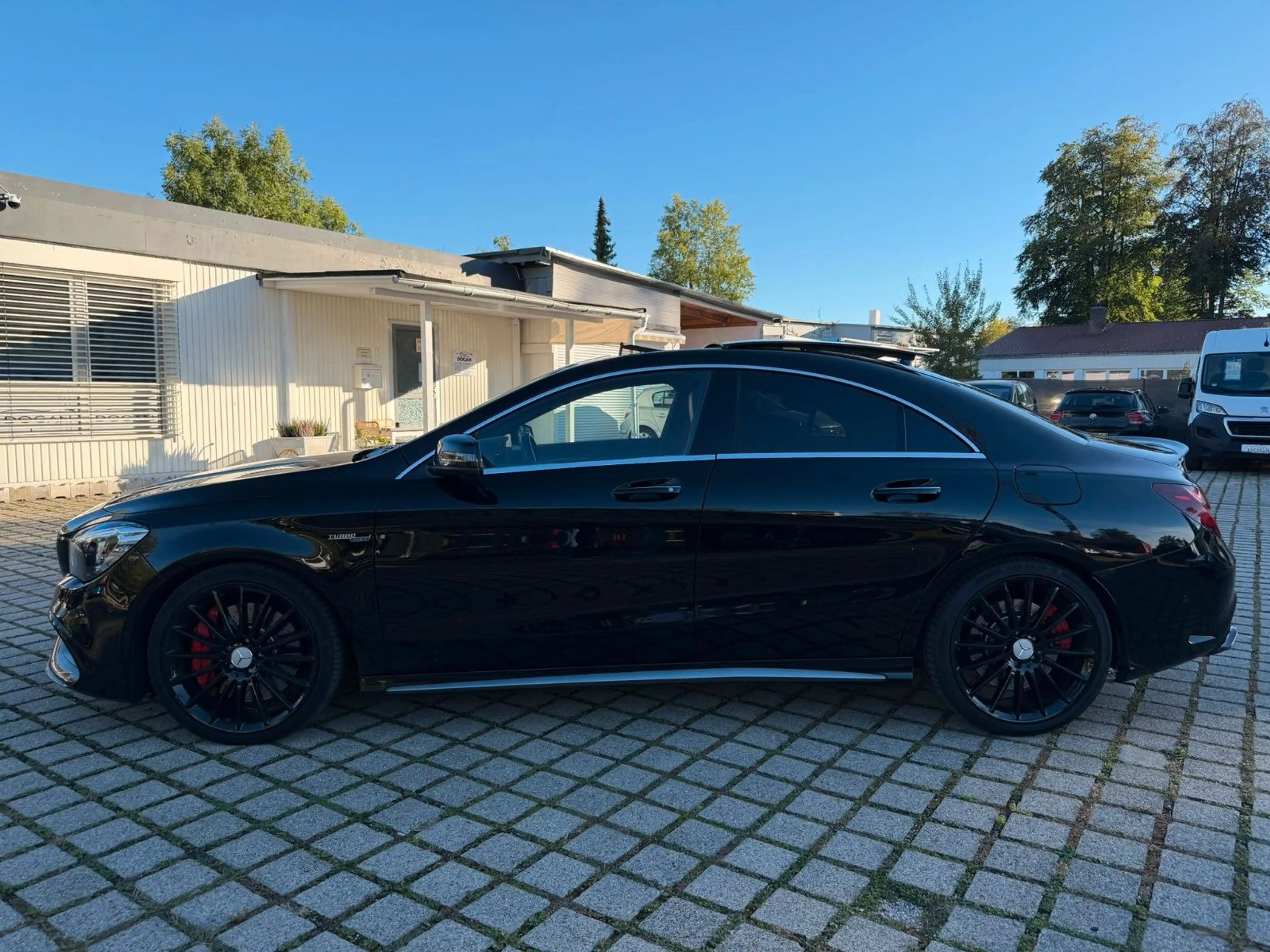 Mercedes-Benz CLA 45 AMG 4Matic Facelift Vollausstattung — photo 7