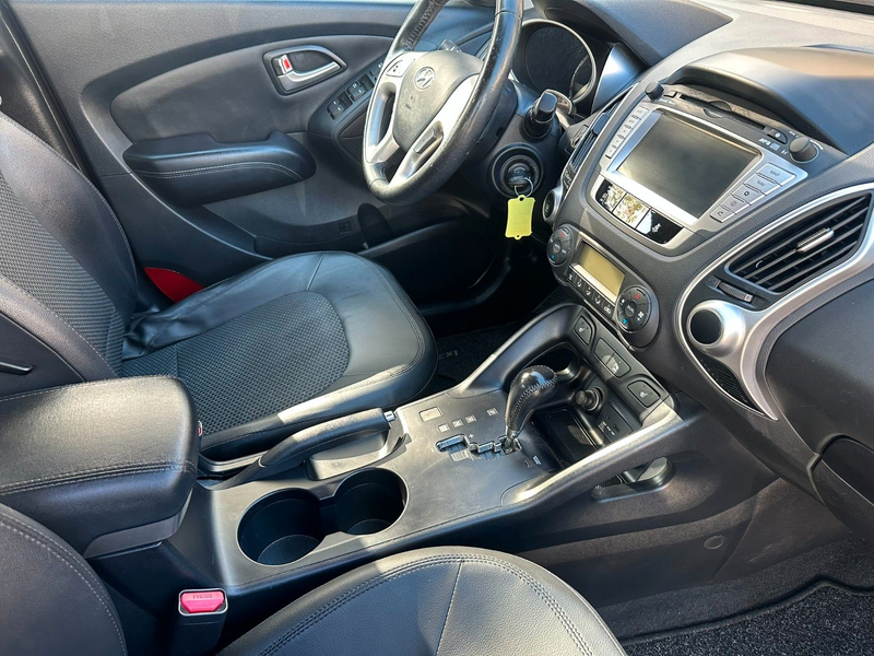 Hyundai iX35 2.0 Style 2WD*Aut*Leder*Navi*R_Cam*AHK*Top* — photo 7