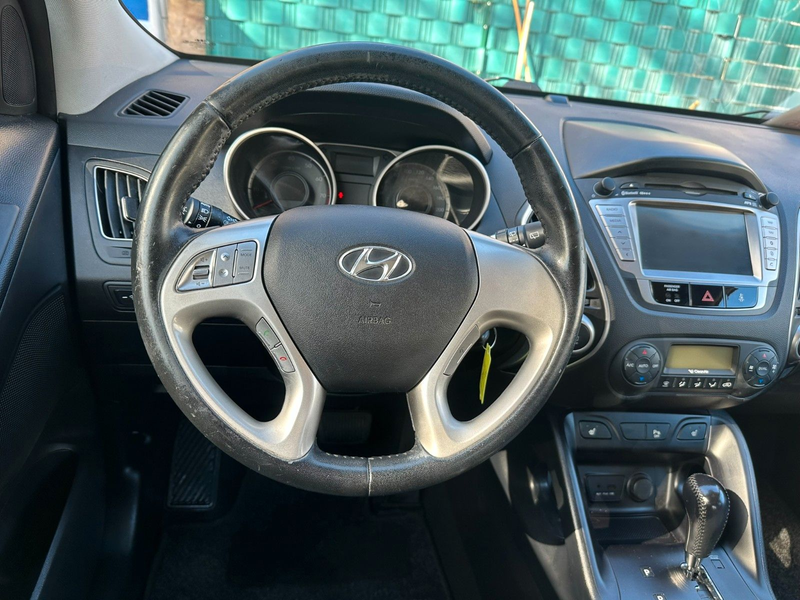 Hyundai iX35 2.0 Style 2WD*Aut*Leder*Navi*R_Cam*AHK*Top* — photo 11