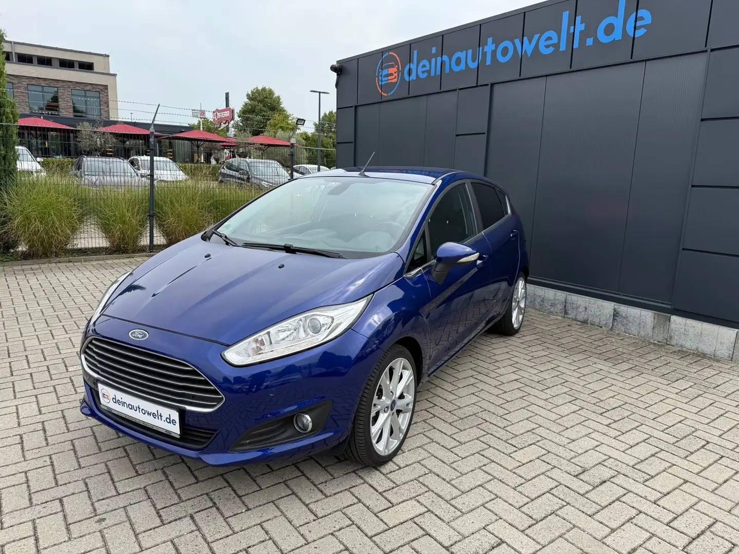 Ford Fiesta Titanium * Navi Bleu - 1