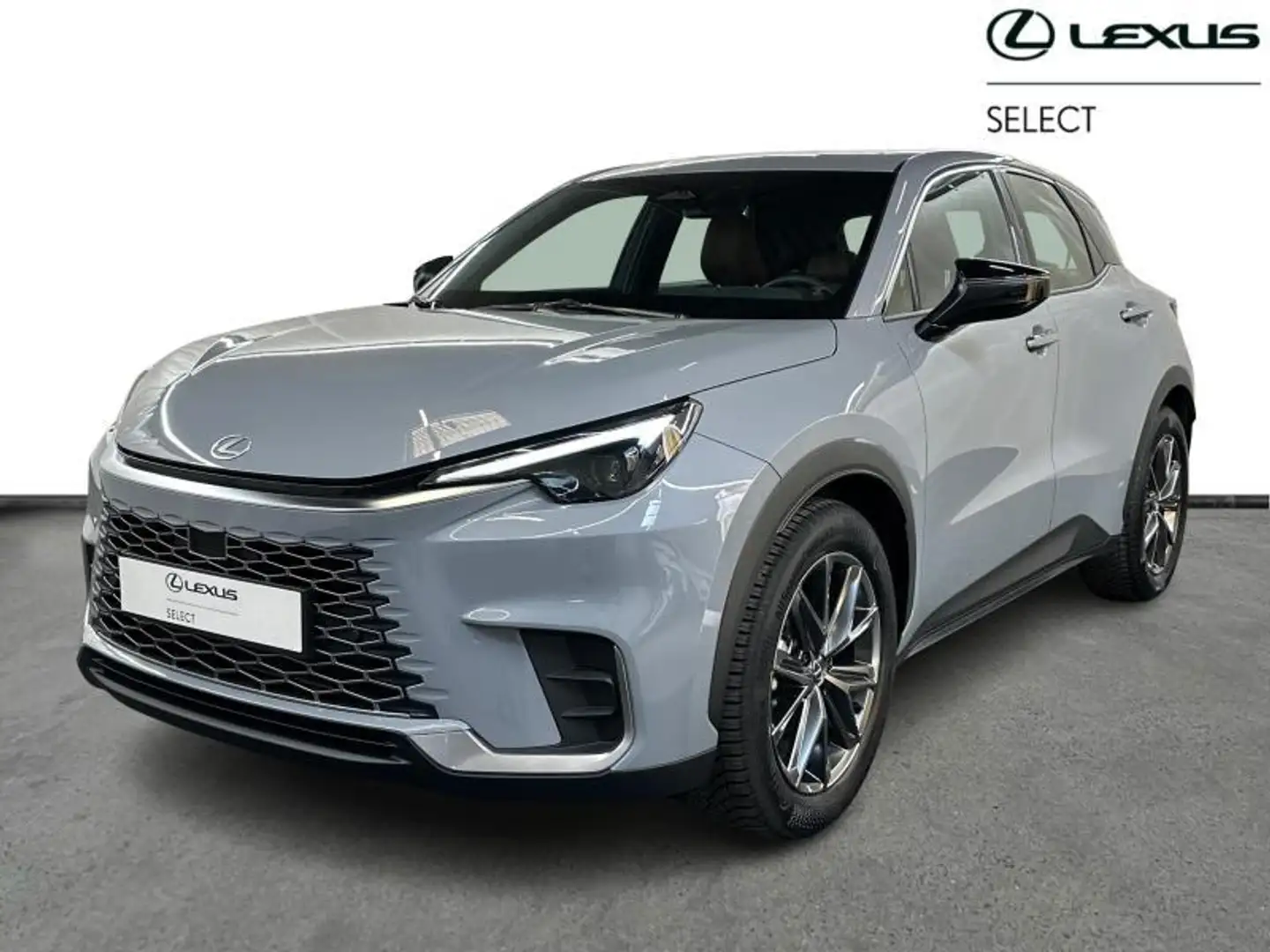 lexus lbx