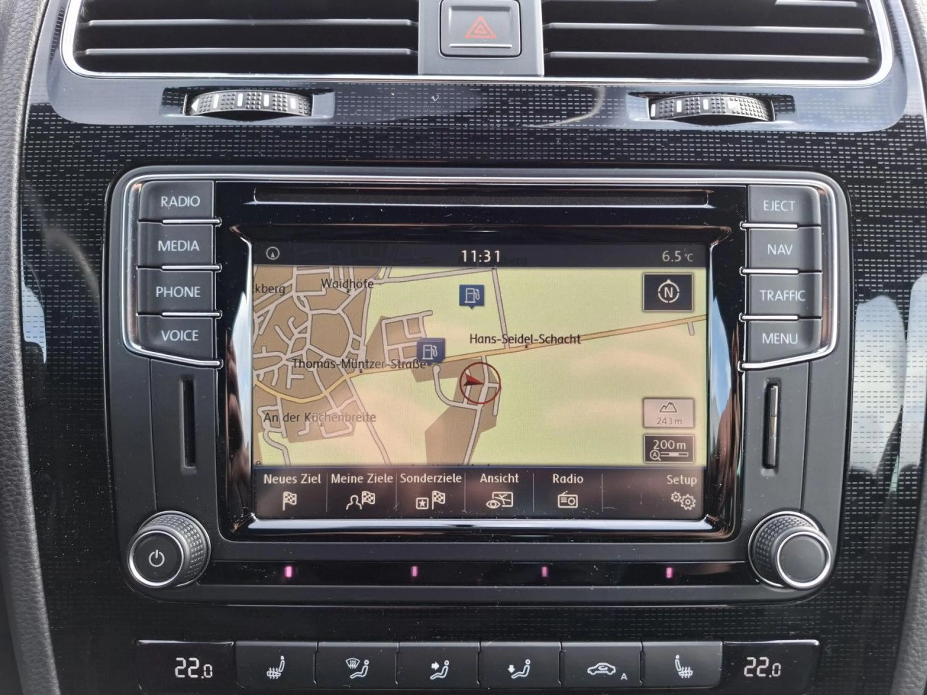 Volkswagen Scirocco 1.4 TSI SOUND SHZ+NAVI+APP+XENON Klima — photo 15