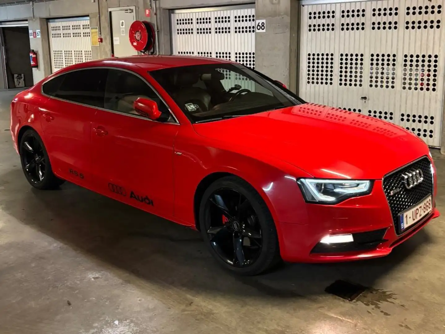 Audi A5 A5 Sportback 2.0 TDi Clean Diesel S line Rood - 1