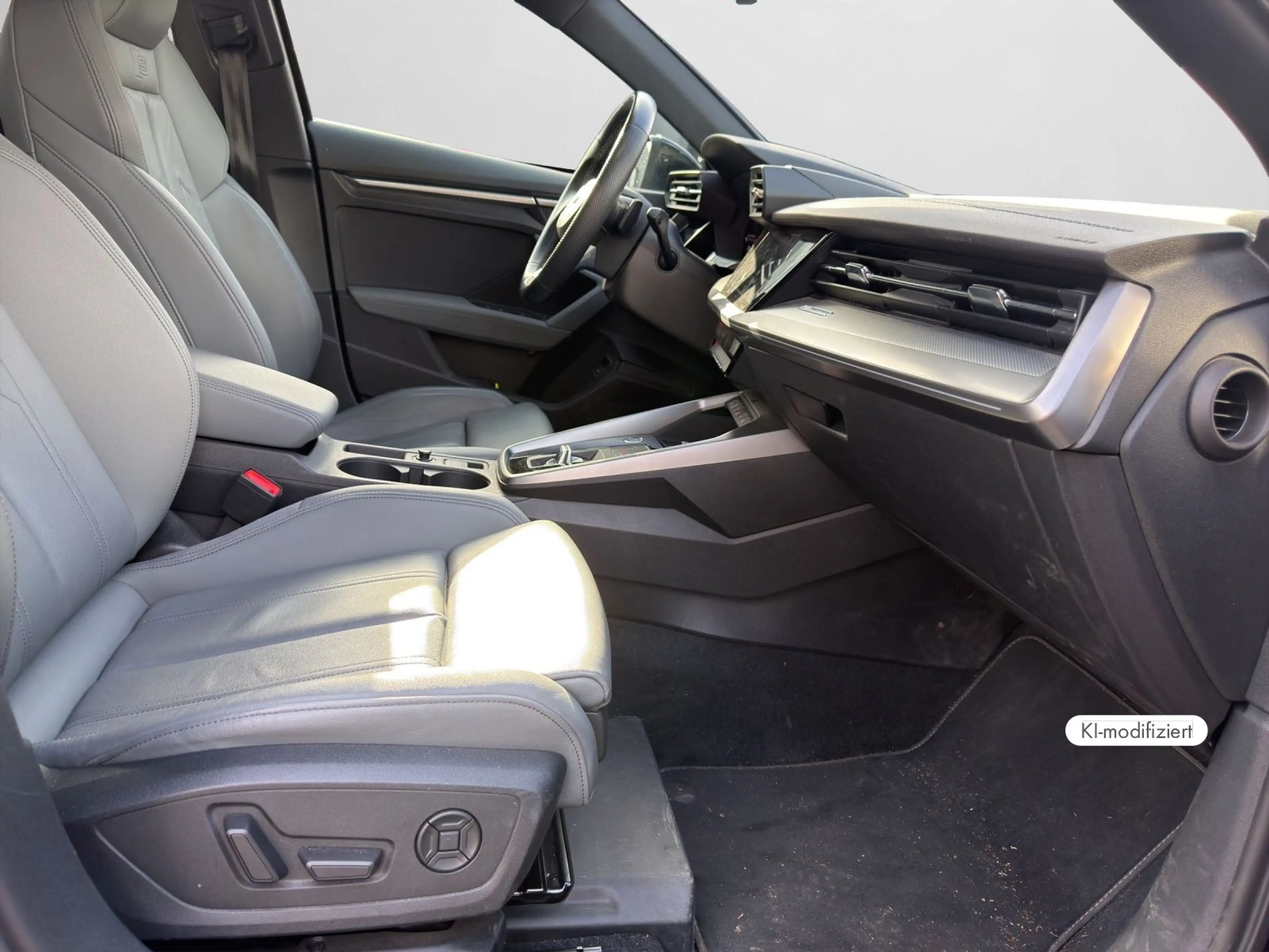 Audi A3 35 TFSI S line S tronic LED NAVI AC — photo 4