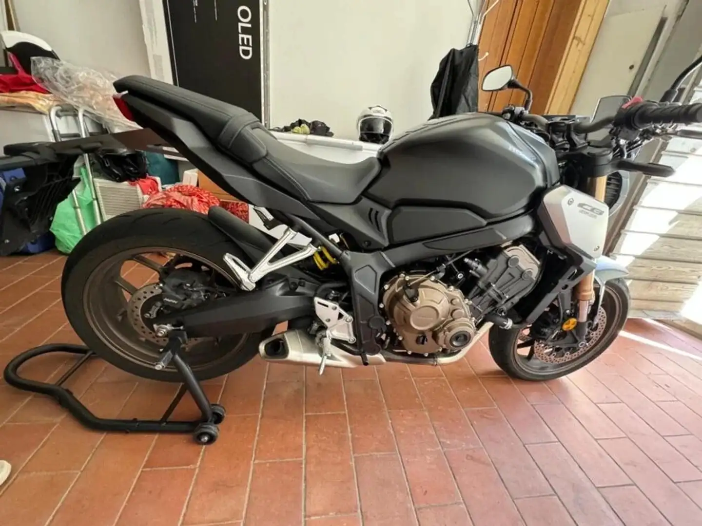 Honda CB 650 R Nero - 1