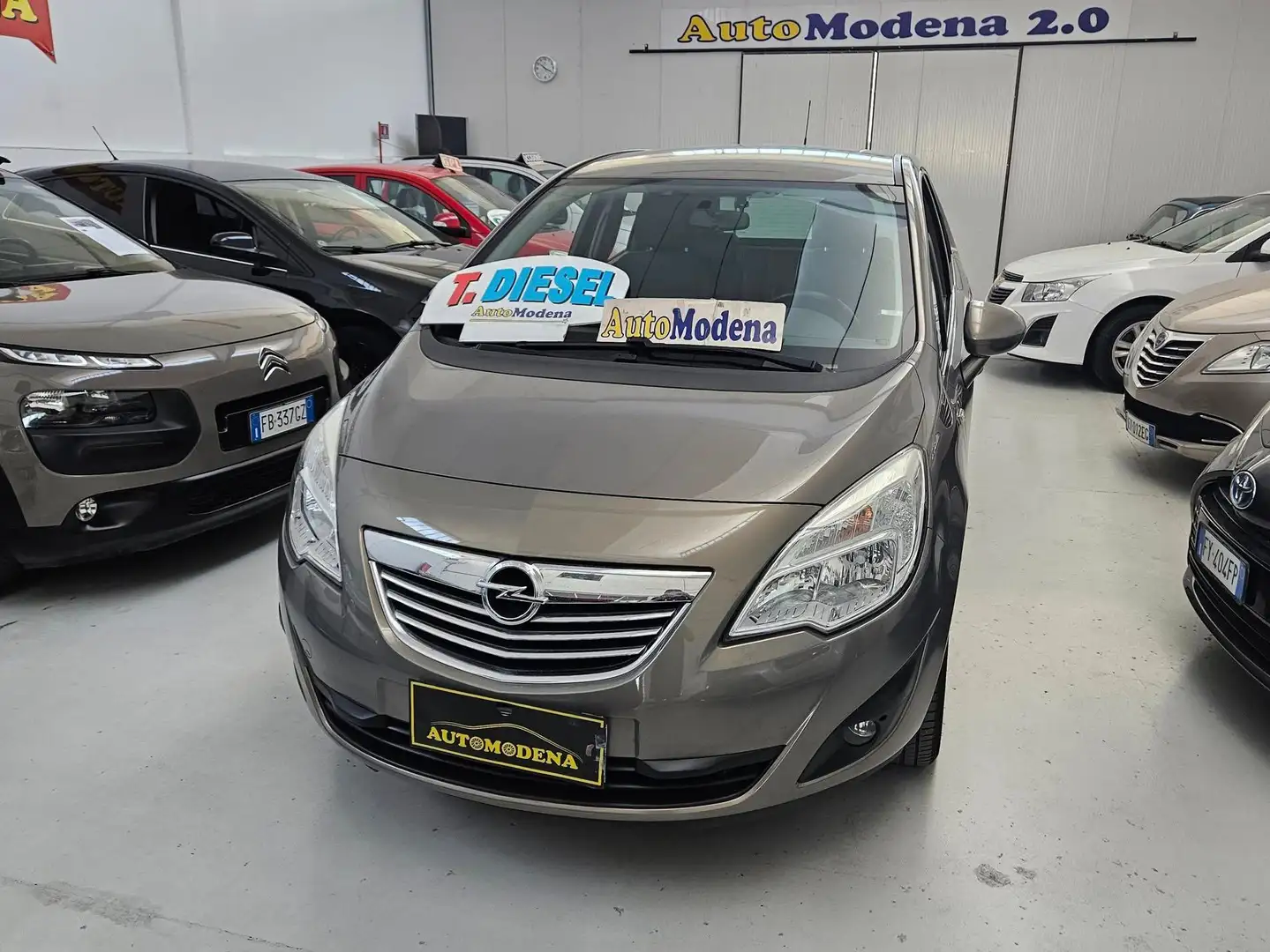 Opel Meriva Meriva II 2010 1.7 TURBO DIESEL  X NEOPATENTATO Grigio - 2