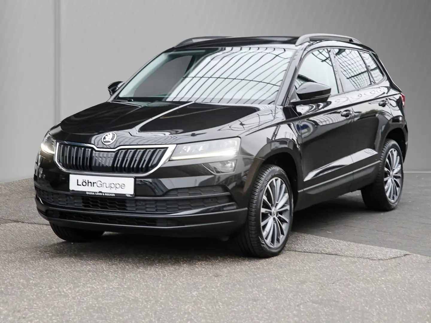 Skoda Karoq 1.0 TSI Style AHK/LED/SmartLink Schwarz - 2