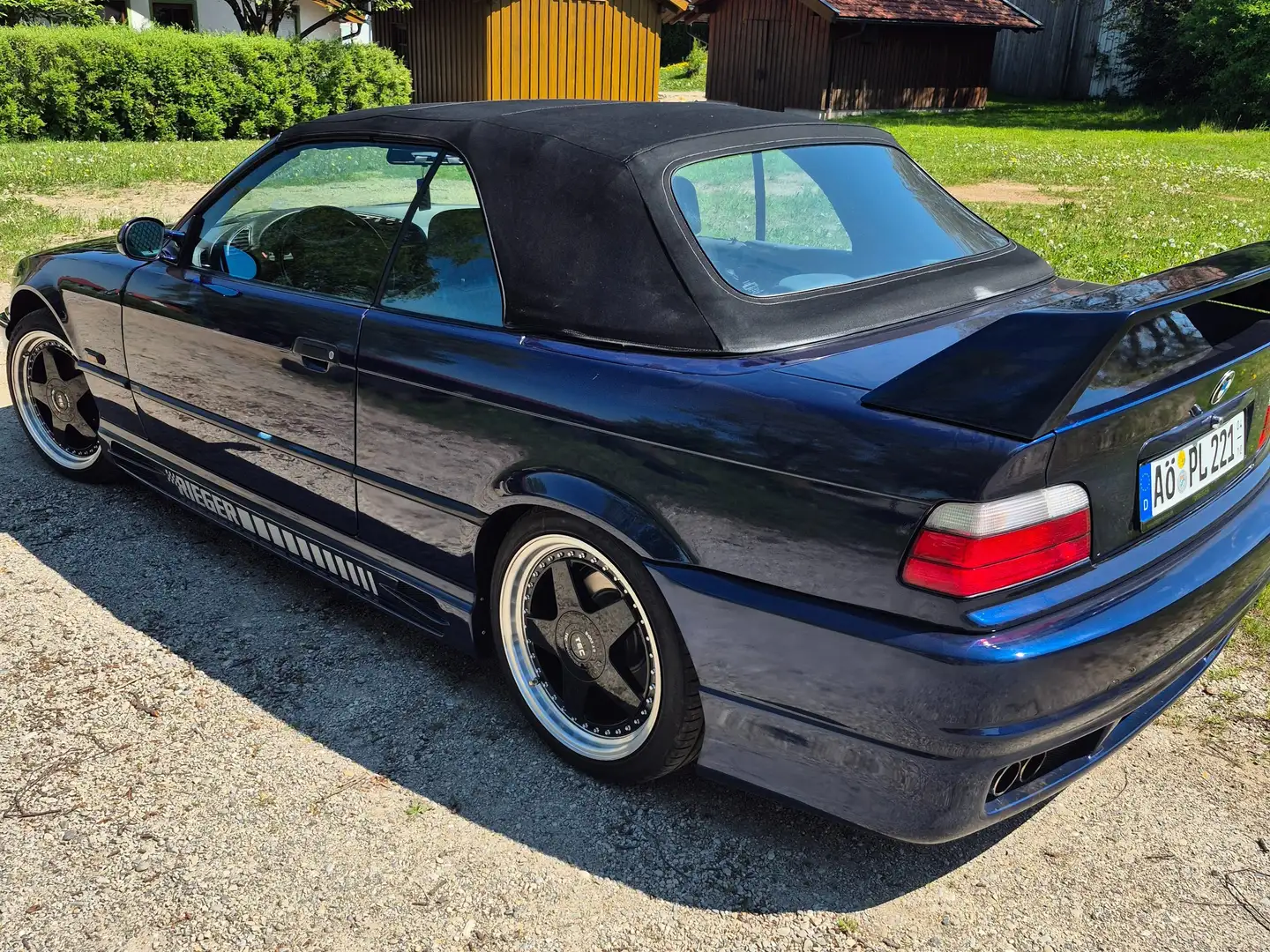 BMW 318 Cabrio Azul - 1