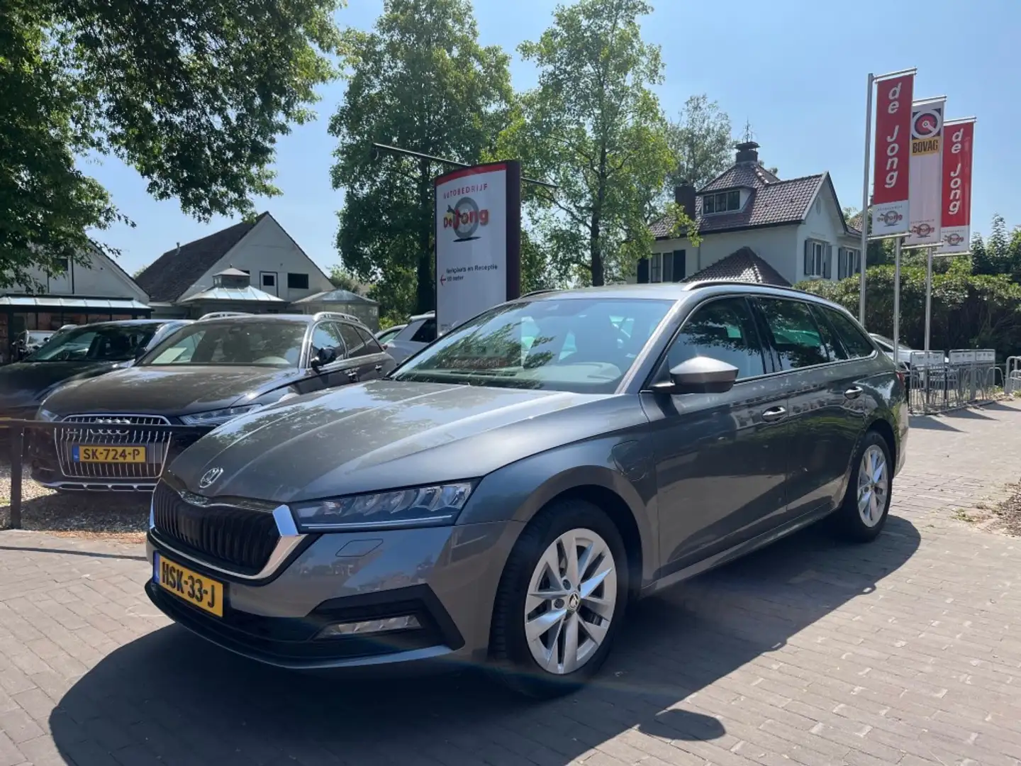 Skoda Octavia COMBI 1.4 TSI IV PHEV SPORT BUSINESS AUTOMAAT / PL Grijs - 1