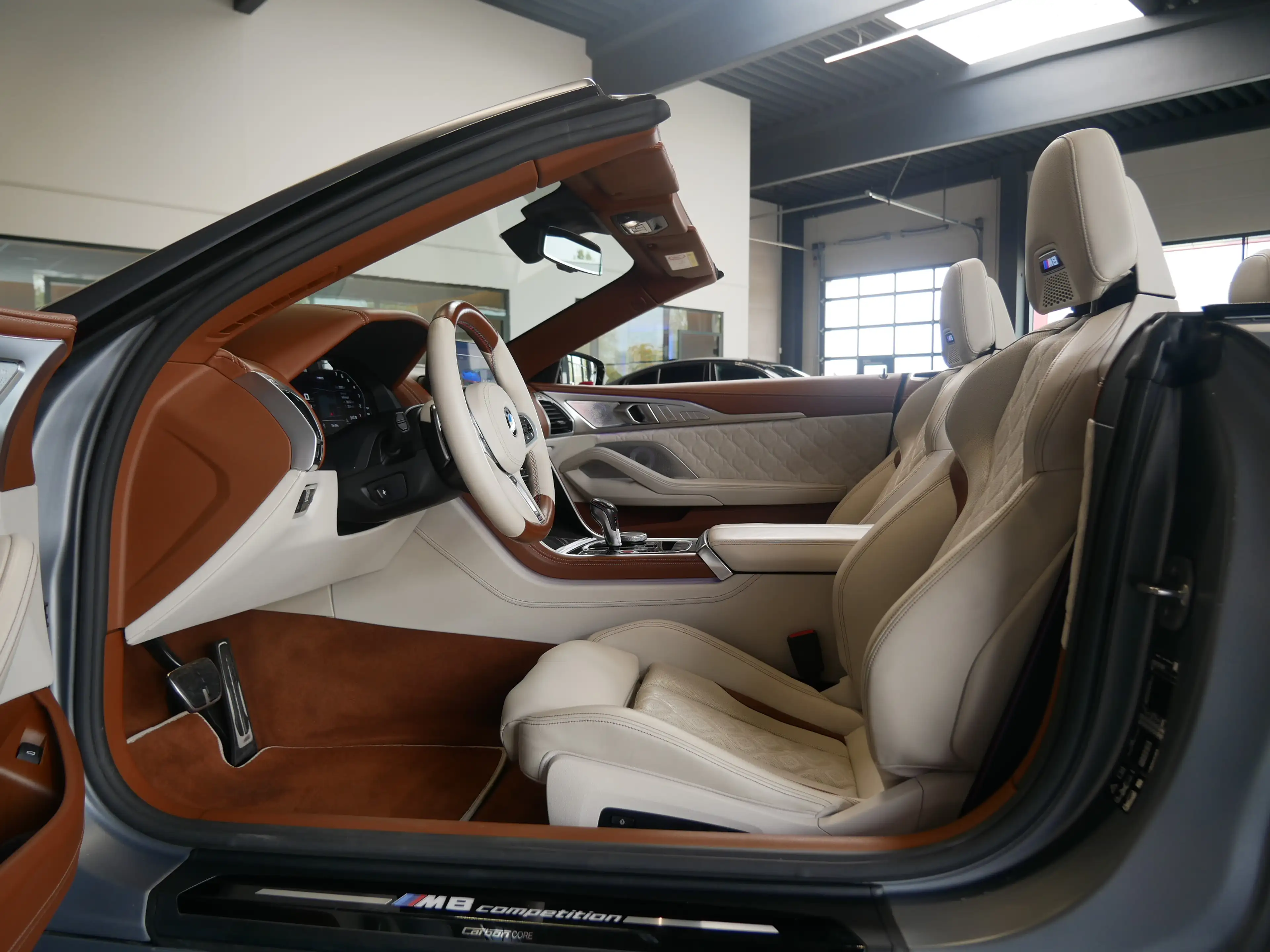 BMW M8 Competition Carbon B&W 21 Wheelforce TV 360° — photo 10