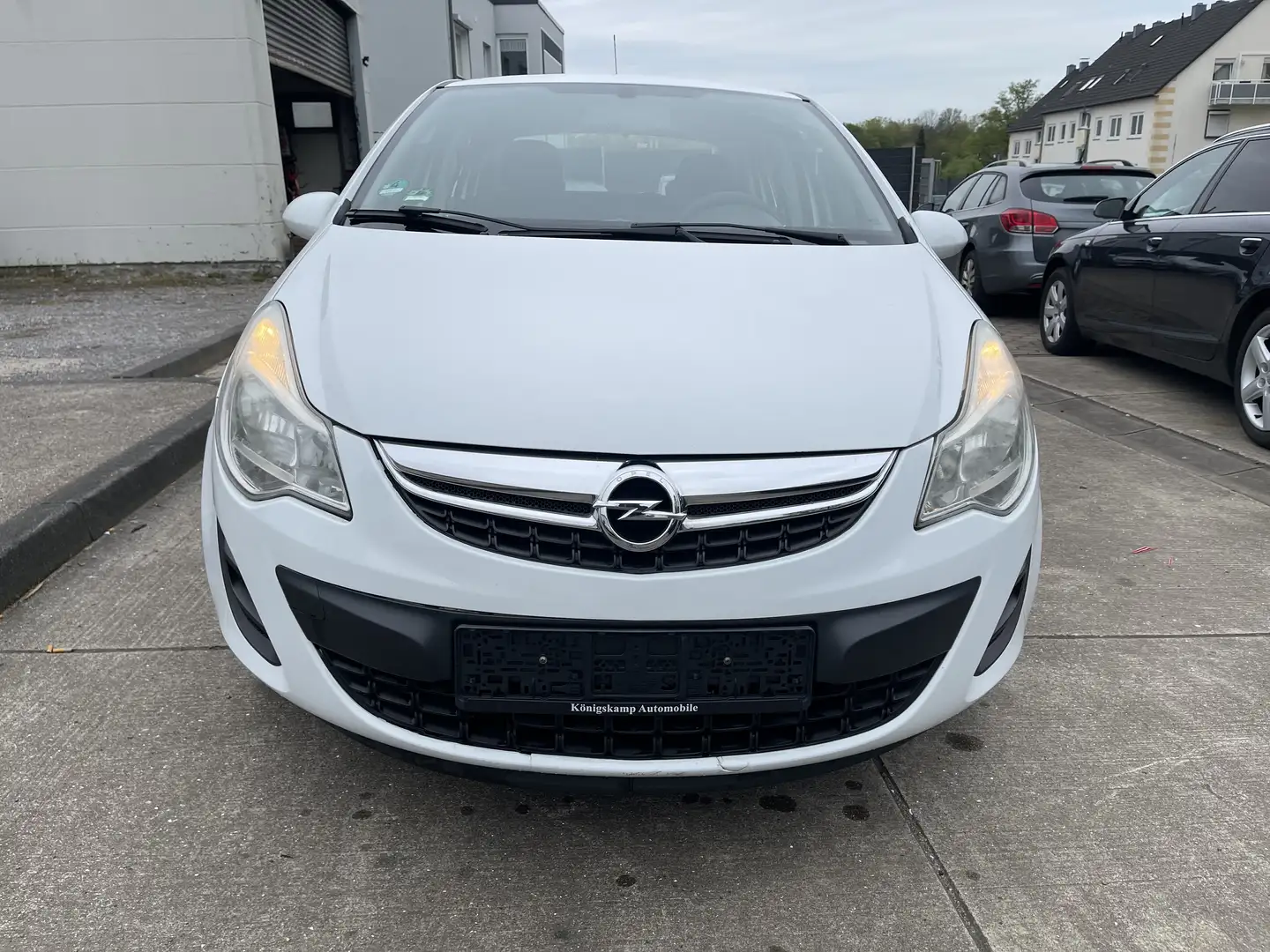 Opel Corsa Selection 1.2 Tüv01.26 Weiß - 2