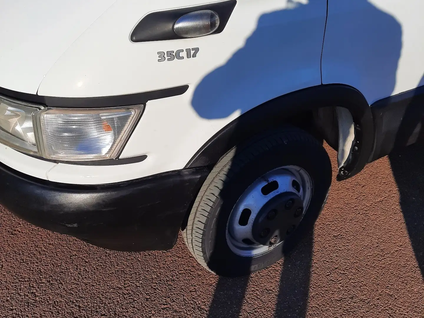 Iveco Daily furgone Alb - 2