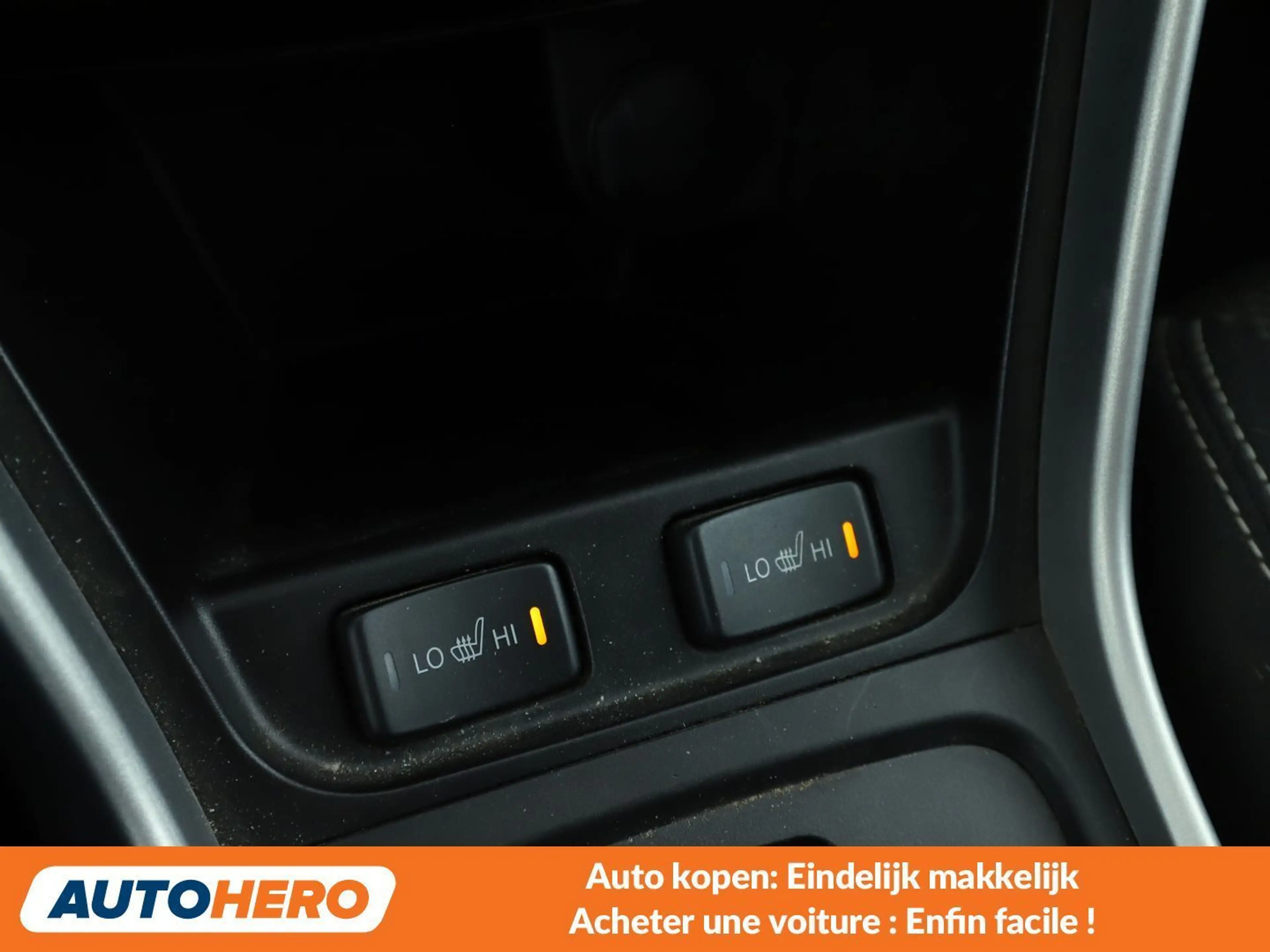 Suzuki SX4 1.6 Comfort — photo 9