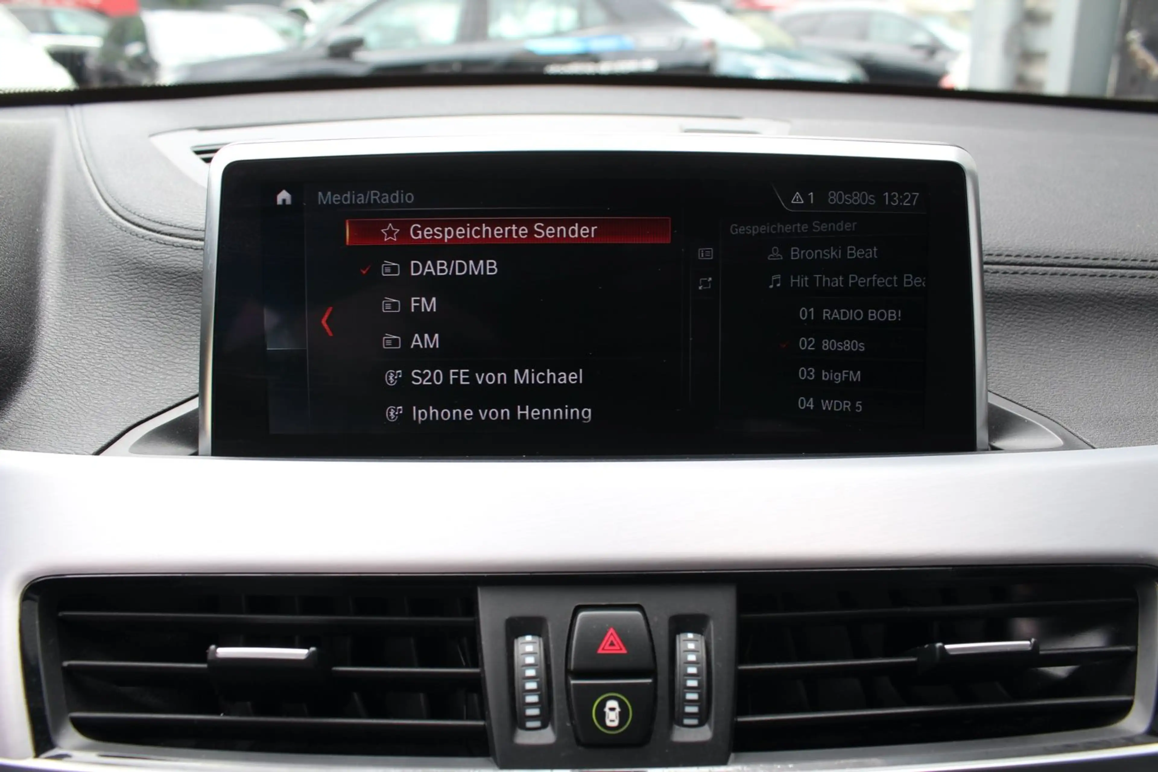 BMW X2 sDrive 18 i M SPORT KLIMA NAVI PANORAMADACH — photo 11