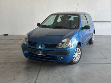 Clio II 2004 3p 1.2 Confort Authentique