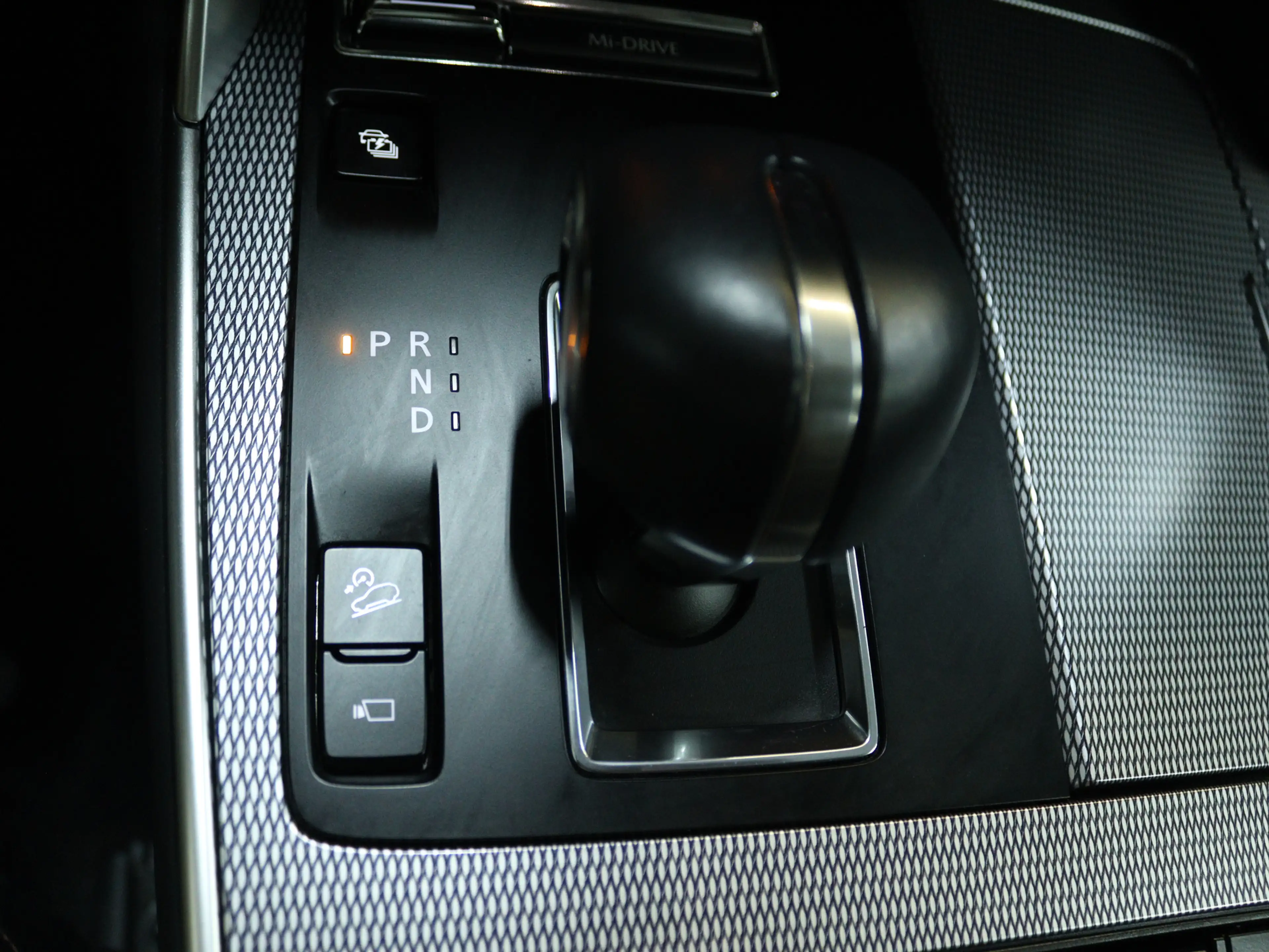 Mazda CX-60 2.5 e-SkyActiv PHEV Homura — photo 9