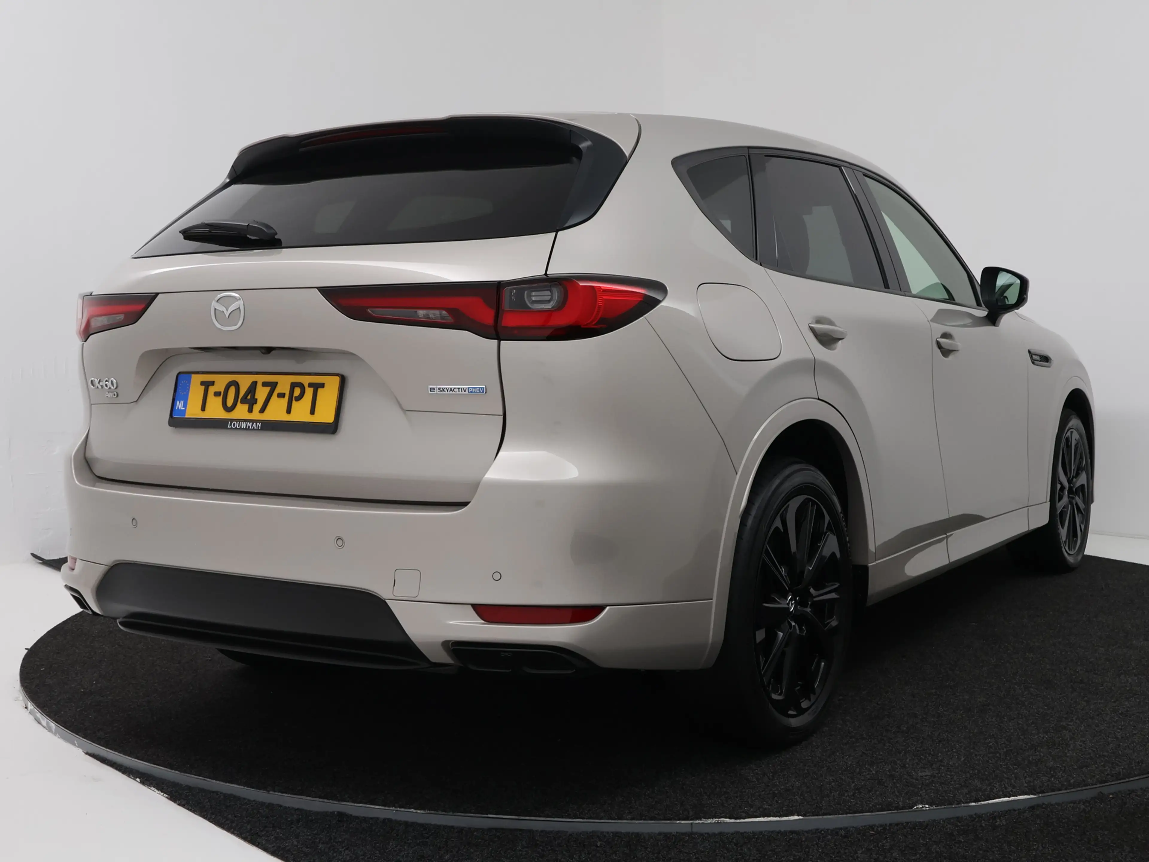 Mazda CX-60 2.5 e-SkyActiv PHEV Homura — photo 2
