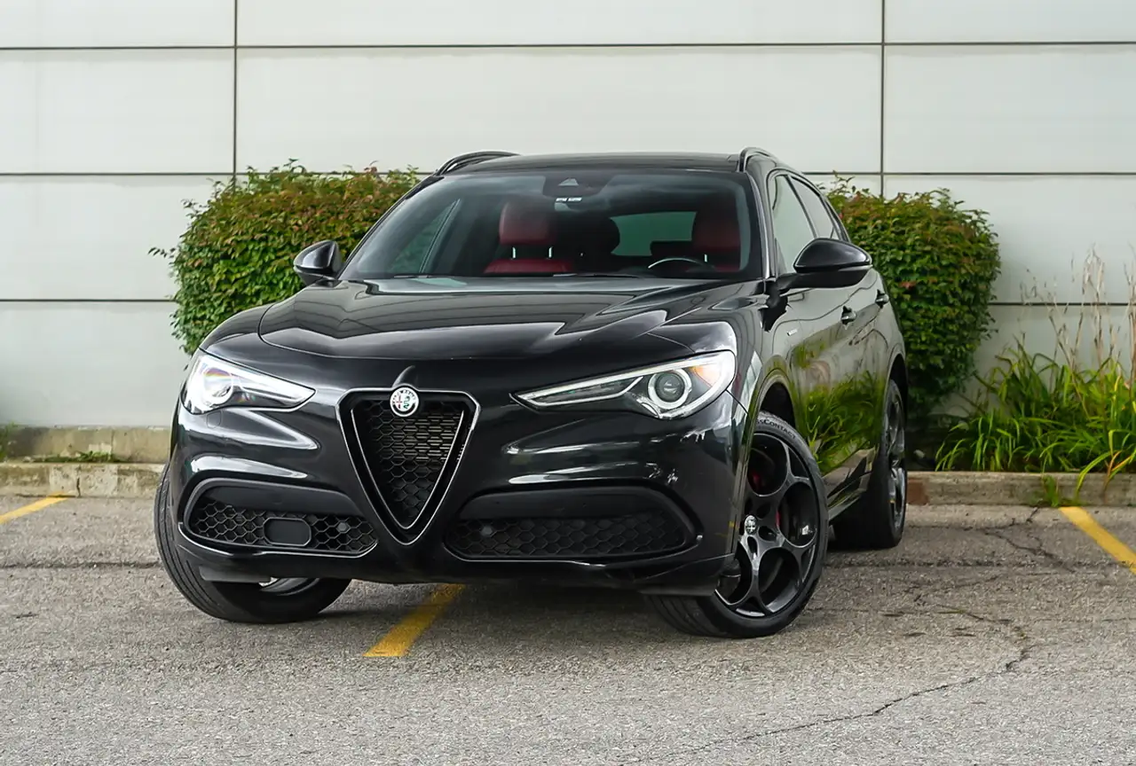 2022 Alfa Romeo Stelvio