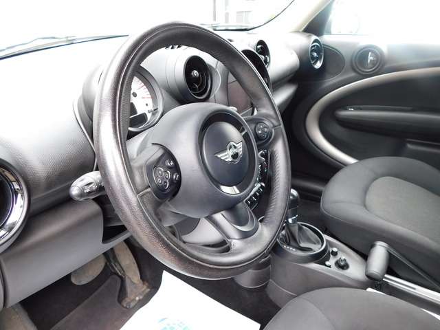 MINI Cooper Countryman AUTOM NAVI PDC KLIMA LM 1.HAND