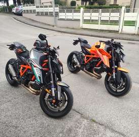 Carbon look + grafiche ....