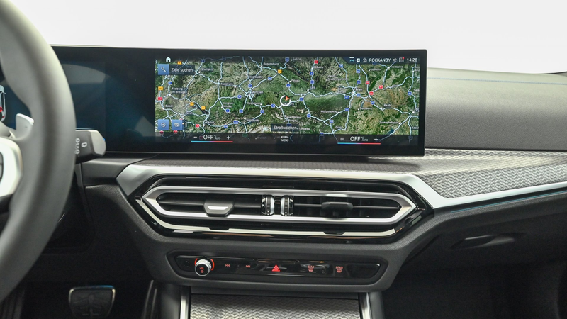 BMW 330 e xDrive — photo 5