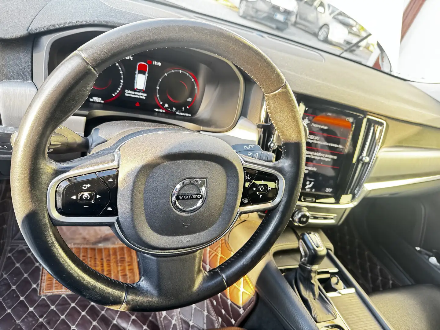 Volvo V90 V90 2.0 d4 Momentum geartronic Bianco - 2