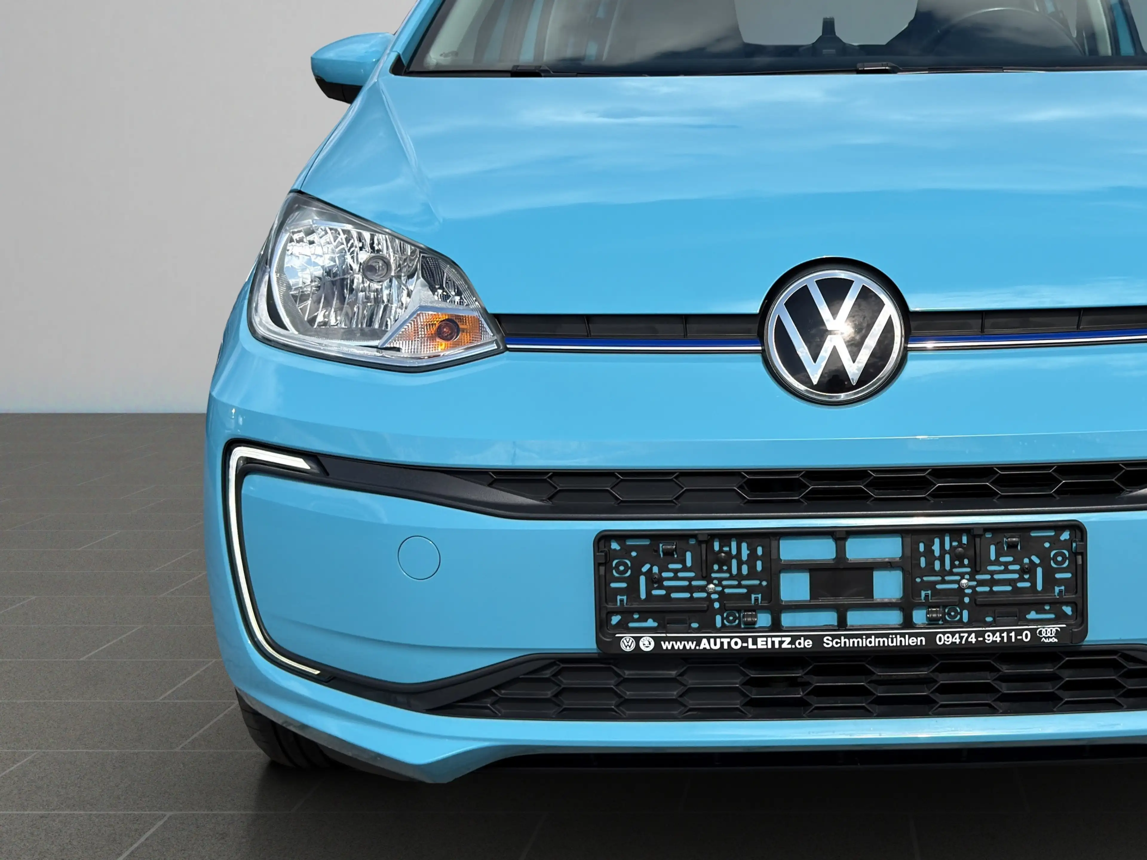 Volkswagen e-up! move! CCS Kamera PDC GRA CompPhone DAB — photo 10